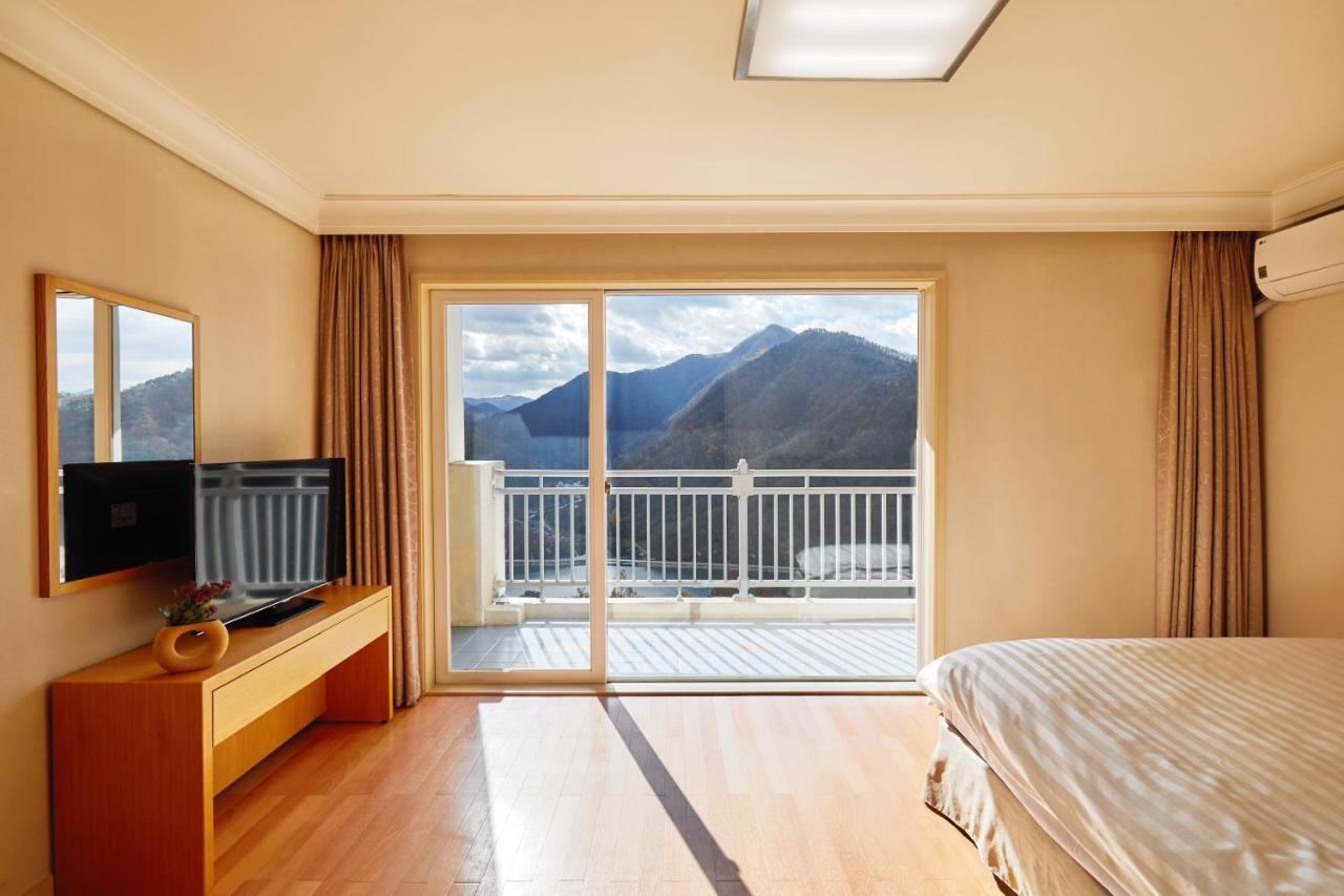 Hotel Sono Belle Provinz Danyang-gun Zimmer foto