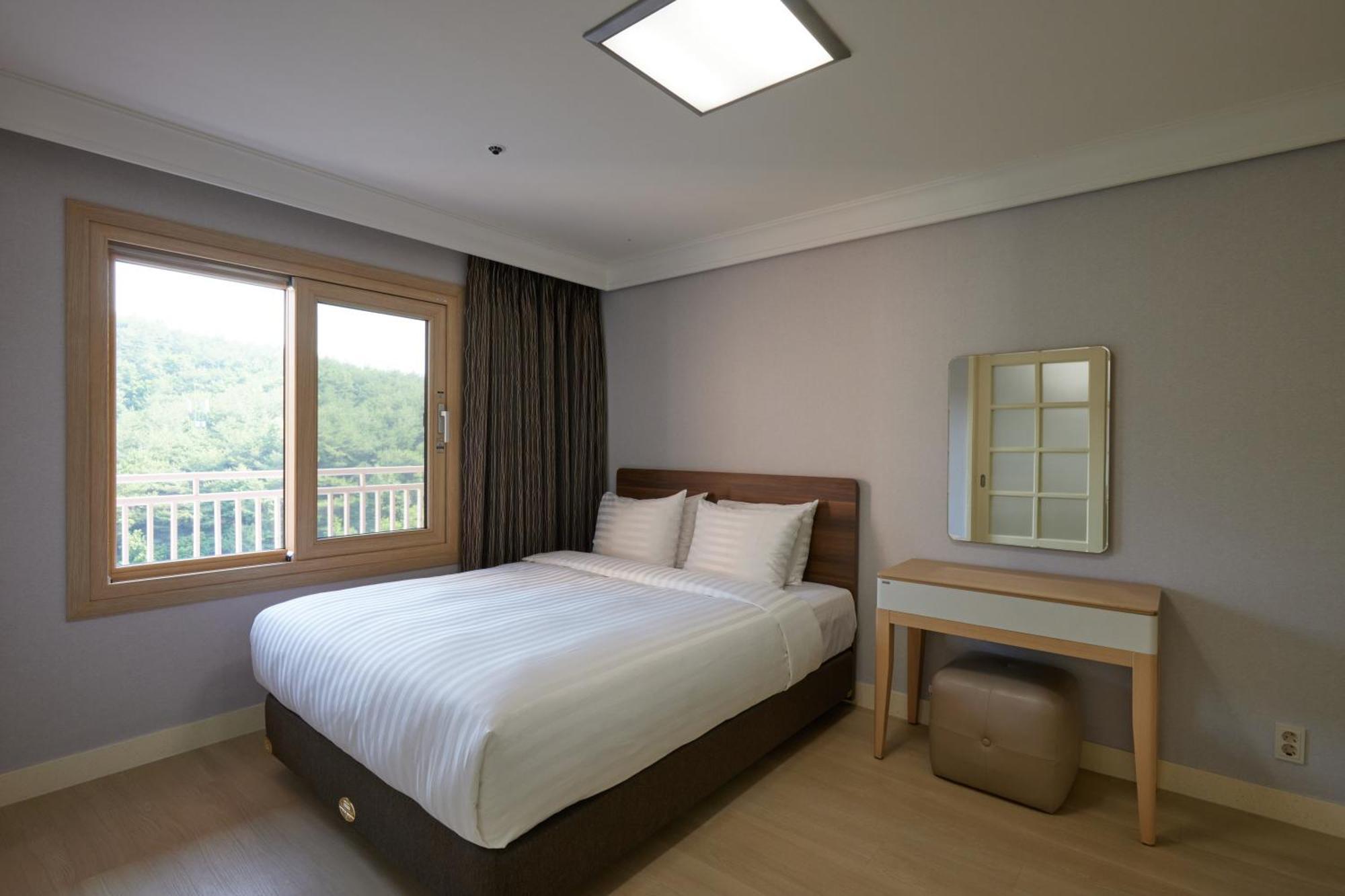 Hotel Sono Belle Provinz Danyang-gun Zimmer foto