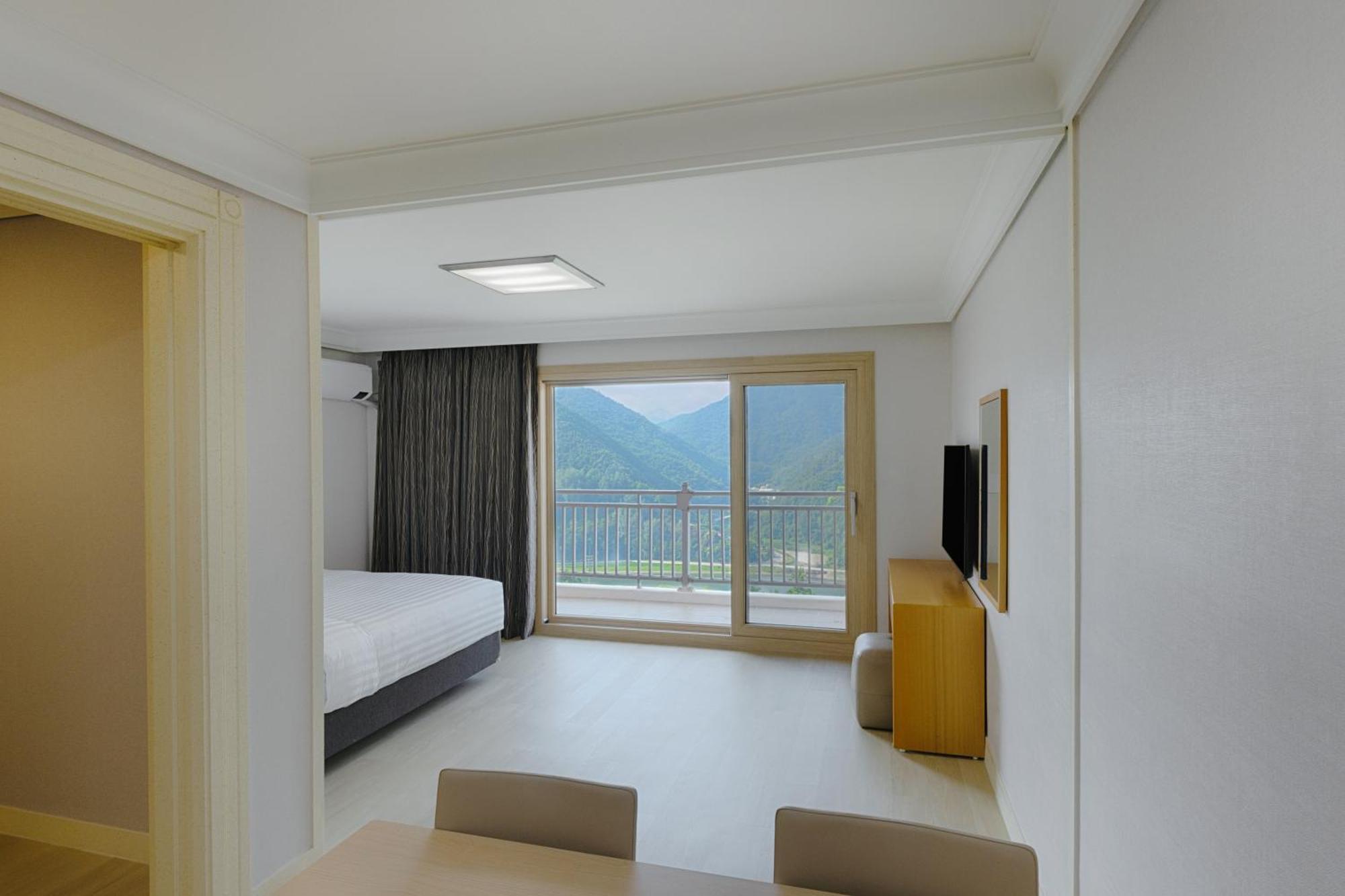 Hotel Sono Belle Provinz Danyang-gun Zimmer foto